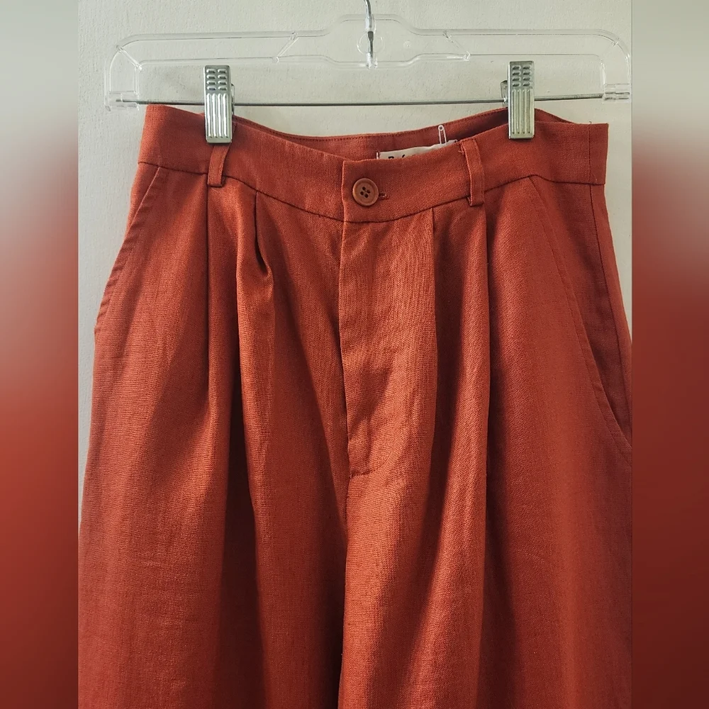 Reformation Women's Pants, Size‎ 0, 100 % Linen.